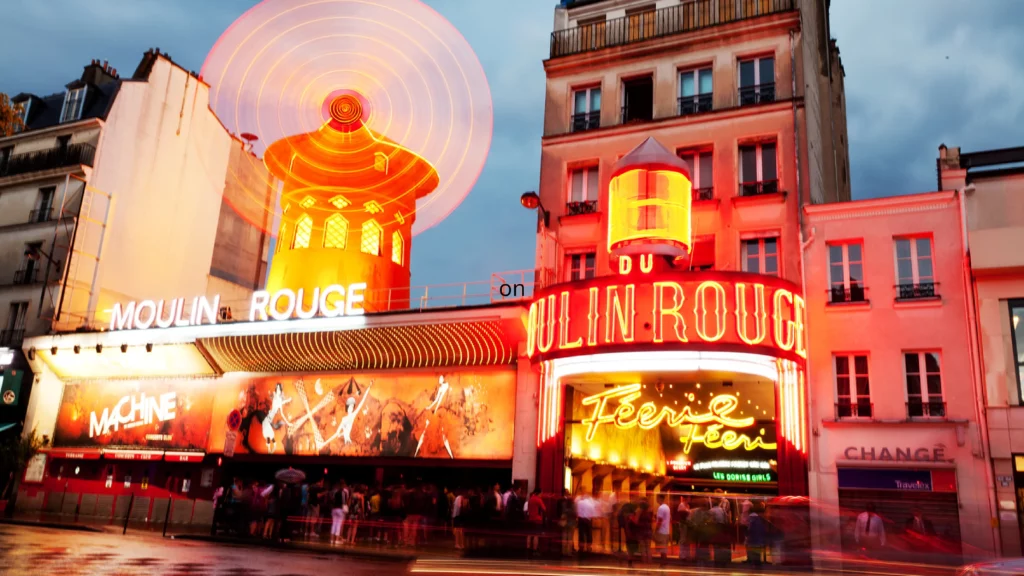 conoce el Moulin Rouge