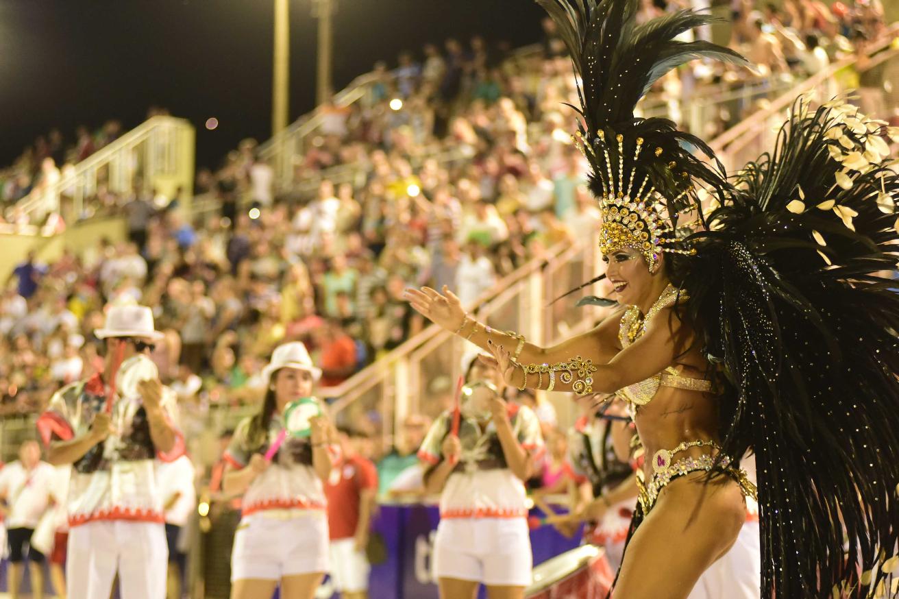 El Carnaval Encarnaceno de Paraguay