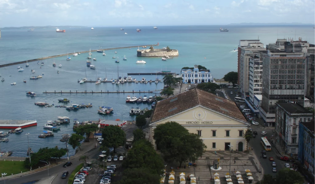 Salvador de bahía una de las ciudades más lindas de Brasil