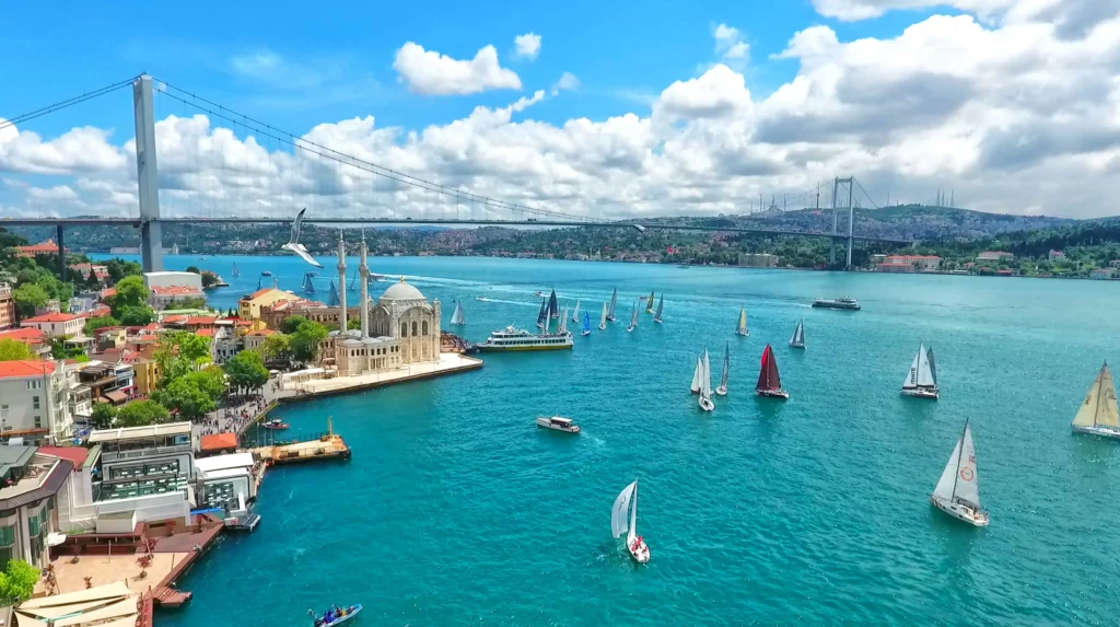 Puente del Bósforo de Estambul, Turquía